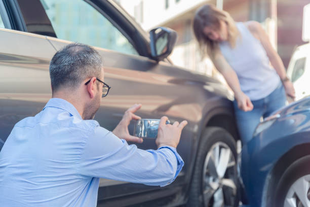 Professional Sr22 Insurance technician working in De Motte, IN